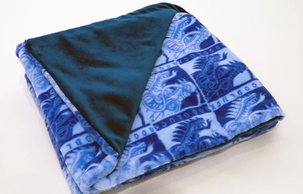 Blue dragon print blanket