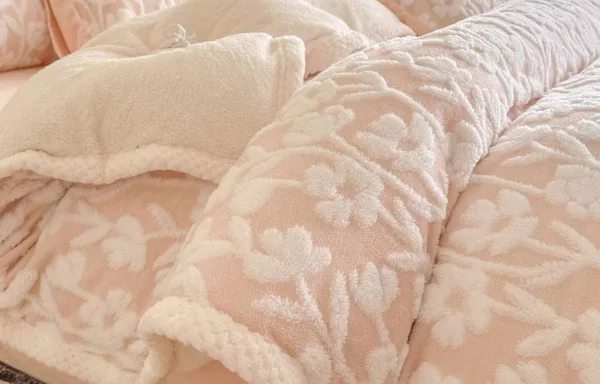 Floral Sherpa Blanket1