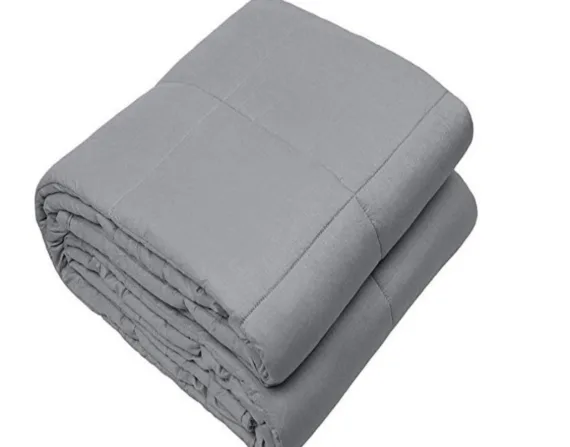 How to Use a Weighted Blanket in the Summer