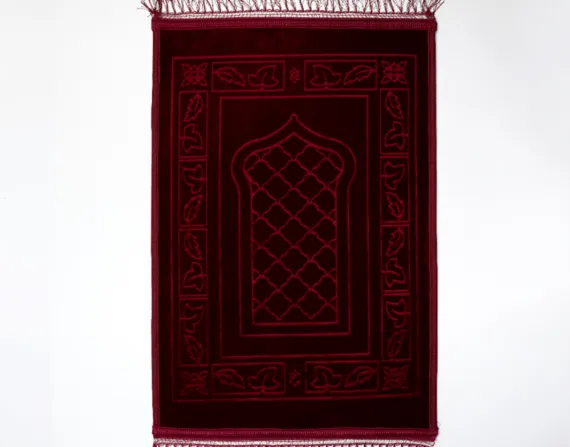 Stain-Resistant Prayer Rug