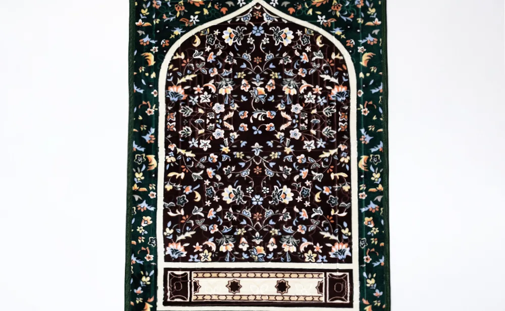 Qibla-Compass Embedded Prayer Mat
